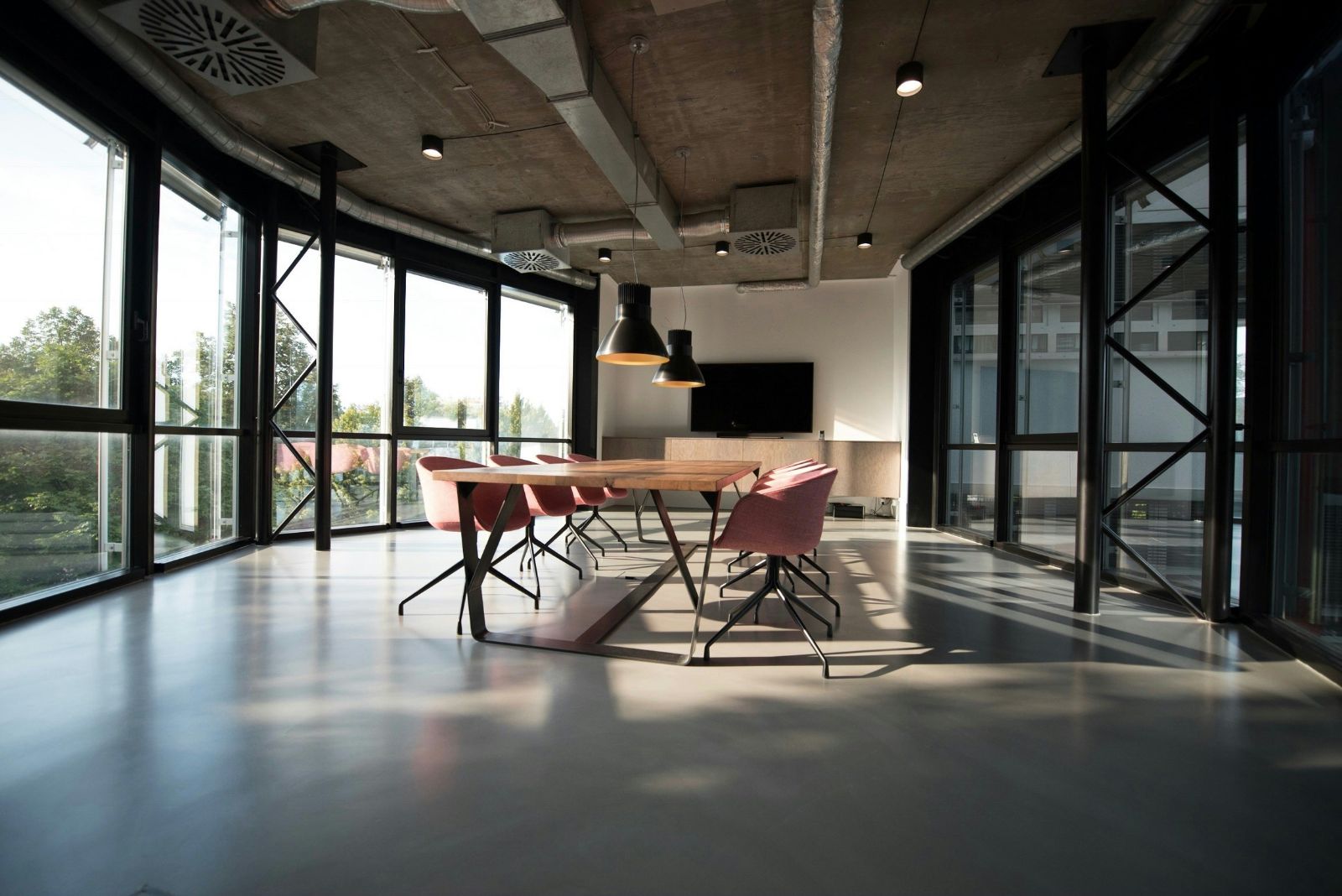 Rent vs Buy: When Does a Commercial Property Mortgage Make Sense?
